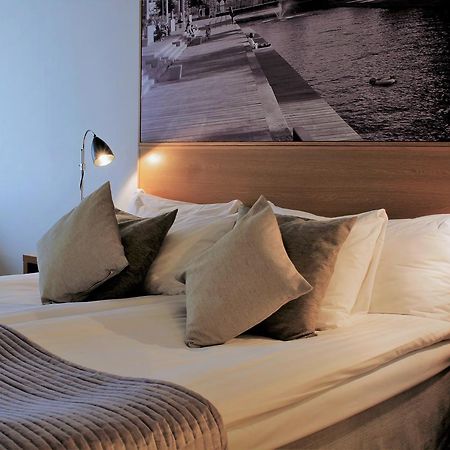 Sure Hotel By Best Western City Йёнчёпинг Экстерьер фото