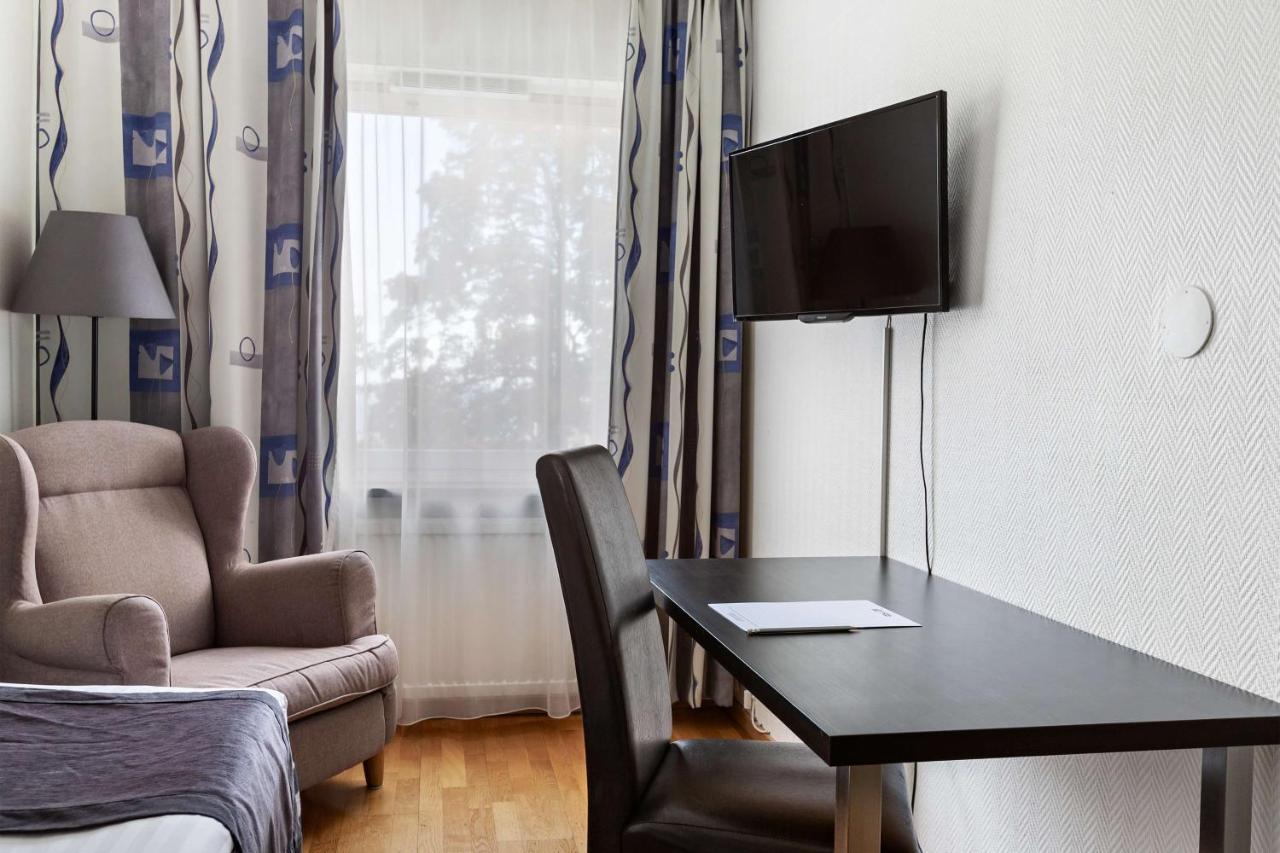 Sure Hotel By Best Western City Йёнчёпинг Экстерьер фото
