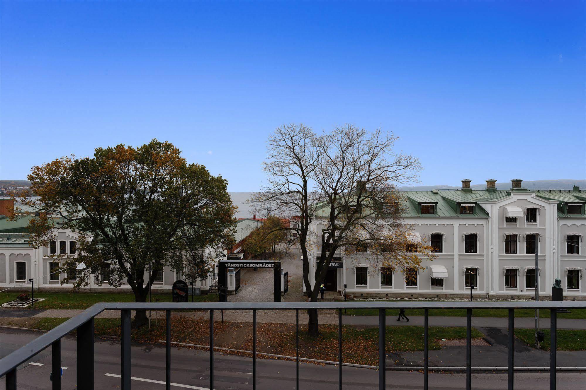 Sure Hotel By Best Western City Йёнчёпинг Экстерьер фото